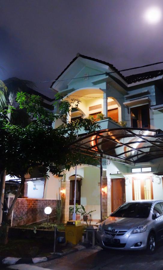 Rumah Satoe Depok Eksteriør billede