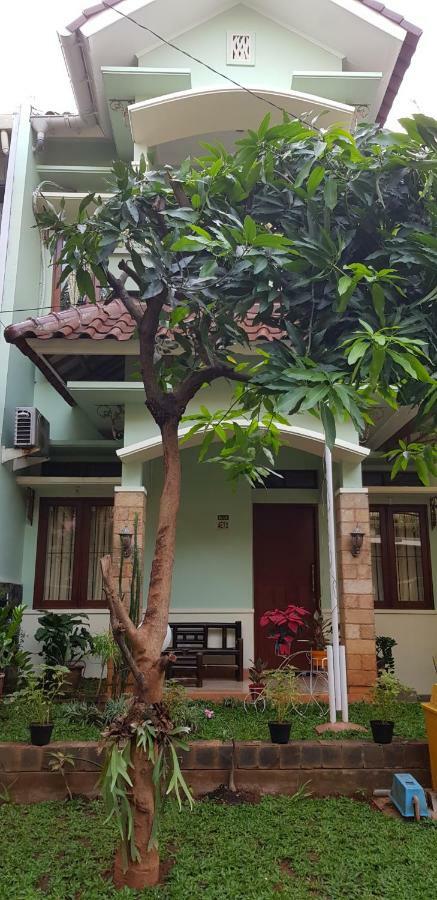 Rumah Satoe Depok Eksteriør billede